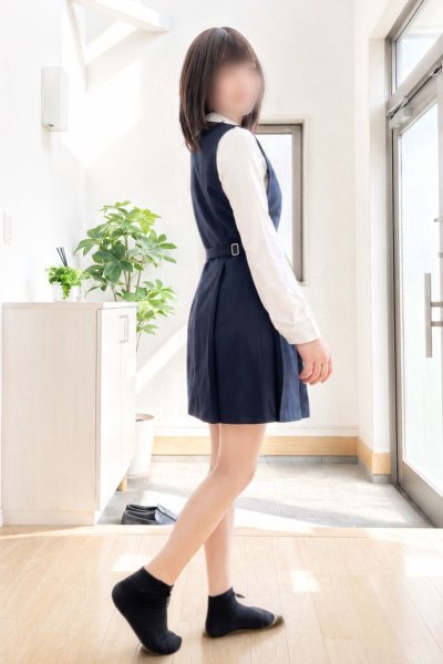 なの