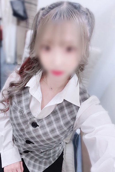 花咲あみる