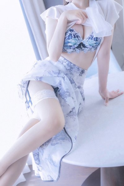 新人・澪(れい)