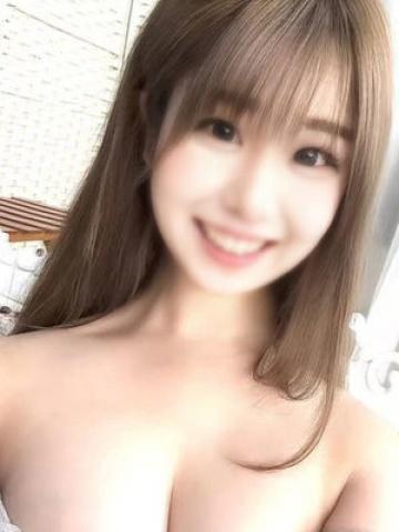 花園しの (Hanazono Shino)