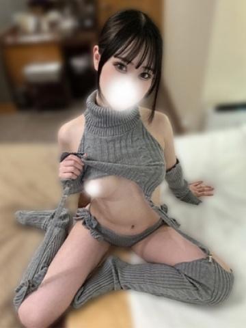 美遠おりか (Mitou Orika)