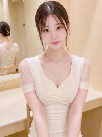 足立　りか