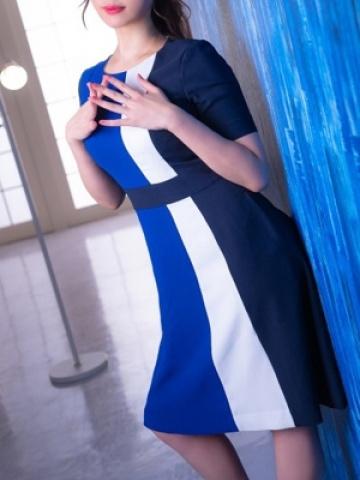 椿るり (Ruri)