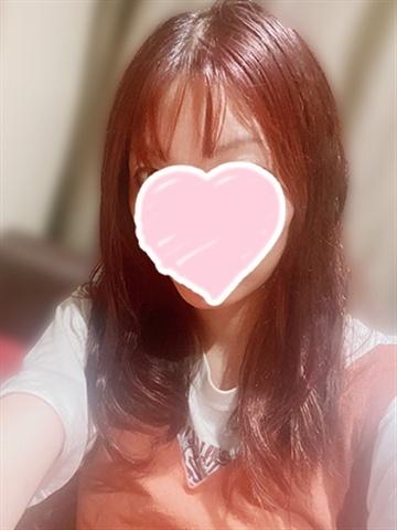 Hakuya Momoka