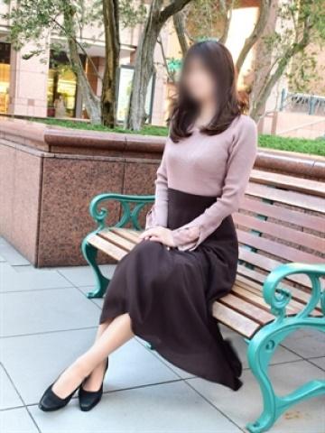 由衣子